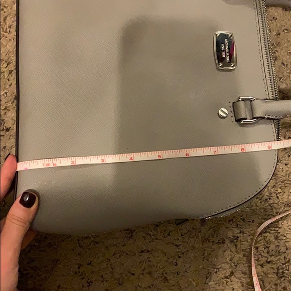 Light gray Michael Kors purse - Picture 14 of 16